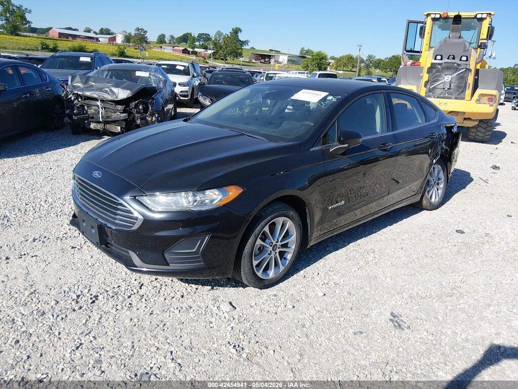 3FA6P0LU7KR283851 2019 FORD FUSION HYBRID photo no. 2