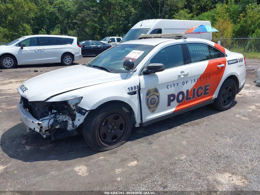 1FAHP2MK0JG114567 2018 FORD POLICE INTERCEPTOR photo no. 2