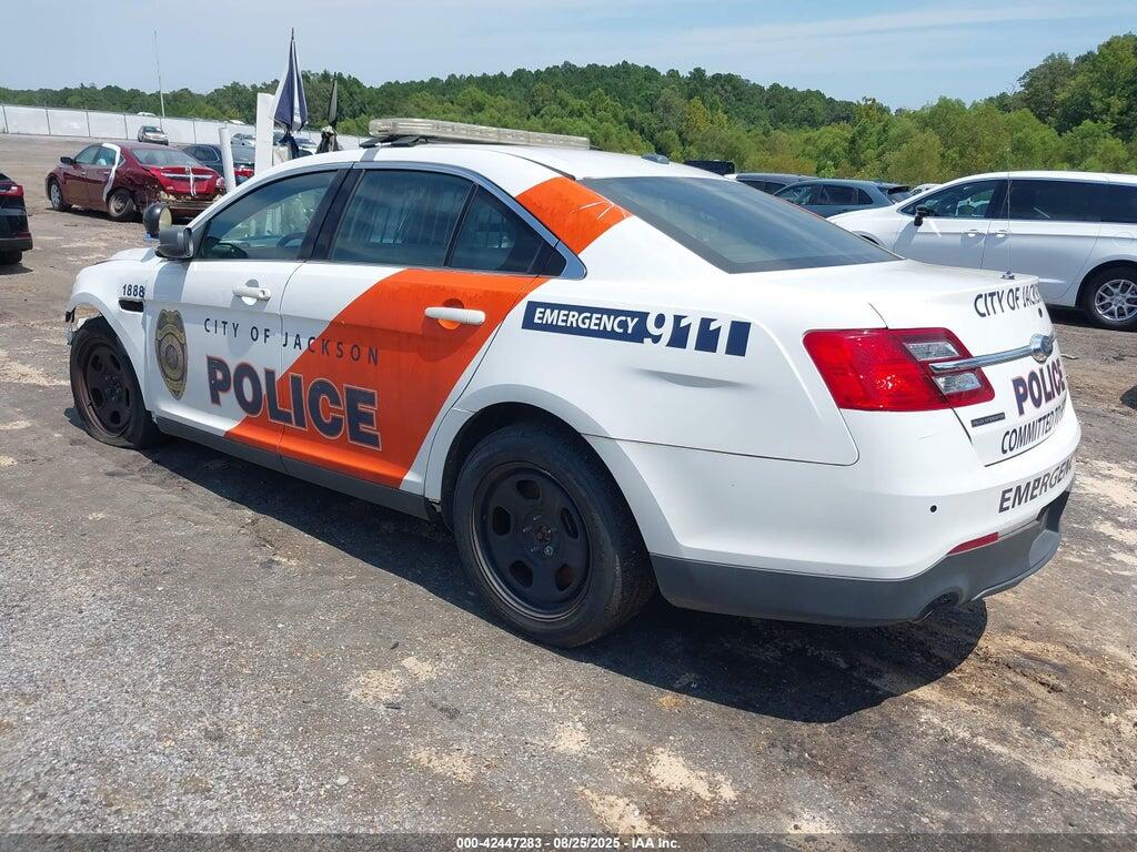 1FAHP2MK0JG114567 2018 FORD POLICE INTERCEPTOR photo no. 3