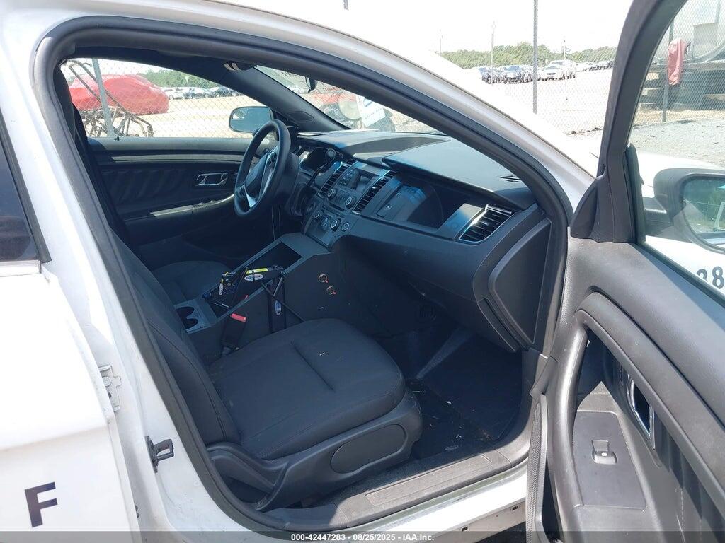 1FAHP2MK0JG114567 2018 FORD POLICE INTERCEPTOR photo no. 5