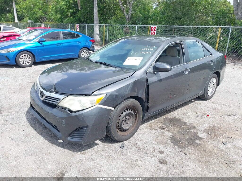 4T1BF1FK5DU710494 2013 TOYOTA CAMRY photo no. 2