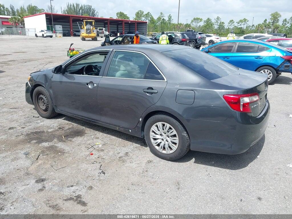 4T1BF1FK5DU710494 2013 TOYOTA CAMRY photo no. 3