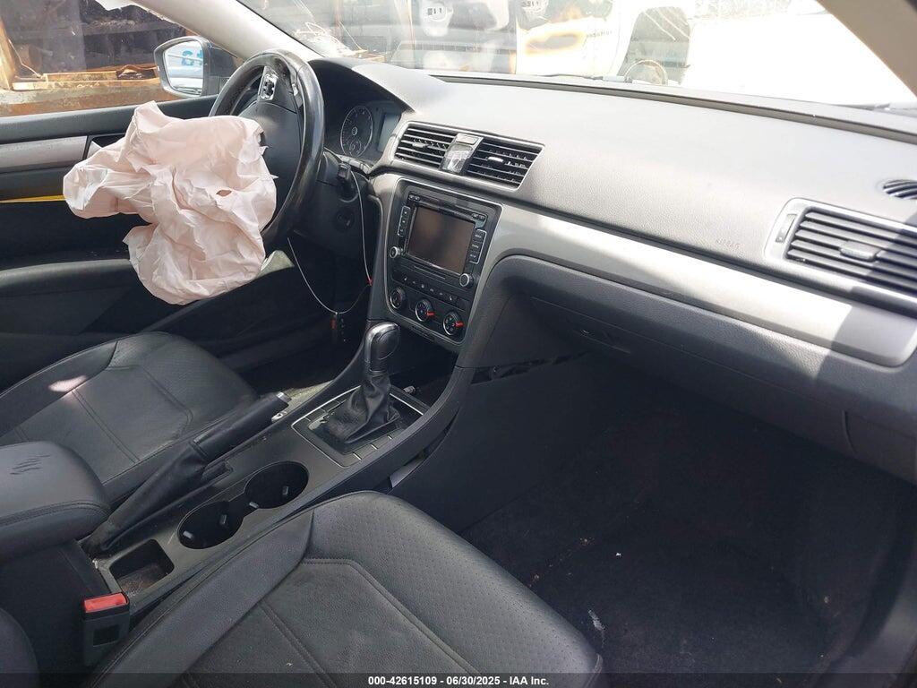 1VWAS7A36FC118557 2015 VOLKSWAGEN PASSAT photo no. 5