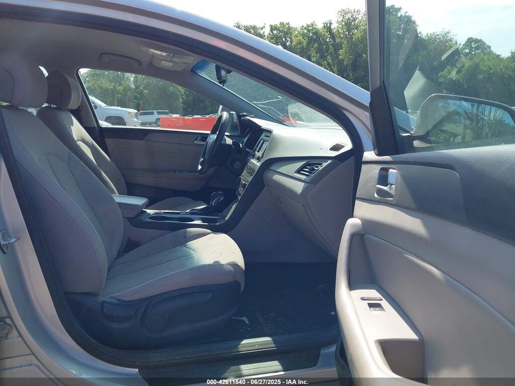 5NPE24AF7FH006240 2015 HYUNDAI SONATA photo no. 5
