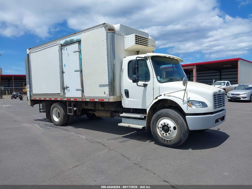 1FVACXDT9HHHV8027 2017 FREIGHTLINER M2 106 photo no. 1