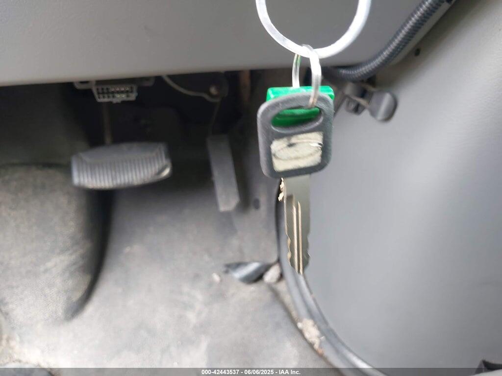 1FBSS31L16DB22997 2006 FORD E-350 SUPER DUTY photo no. 11