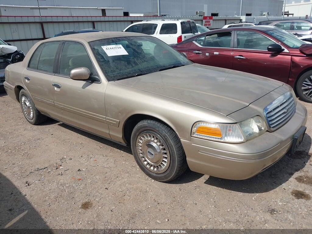 2FAFP73W7YX121917 2000 FORD CROWN VICTORIA photo no. 1