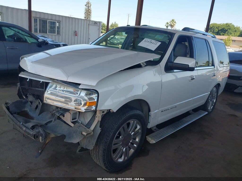 5LMJJ2J56CEL00746 2012 LINCOLN NAVIGATOR photo no. 2