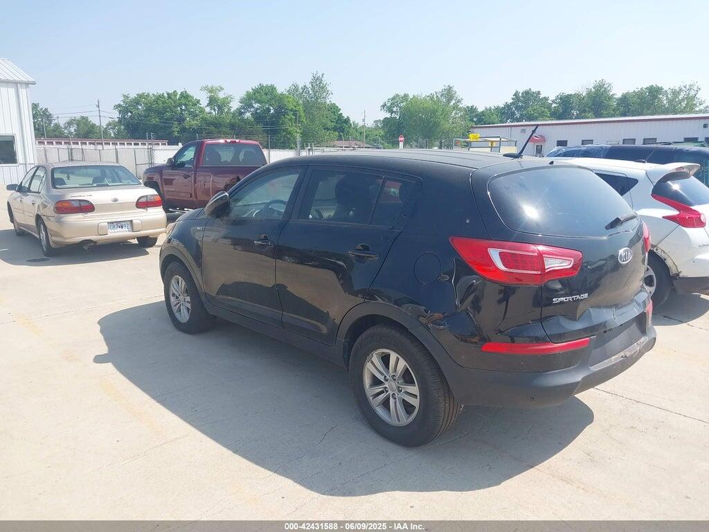 KNDPBCA23B7138622 2011 KIA SPORTAGE photo no. 3