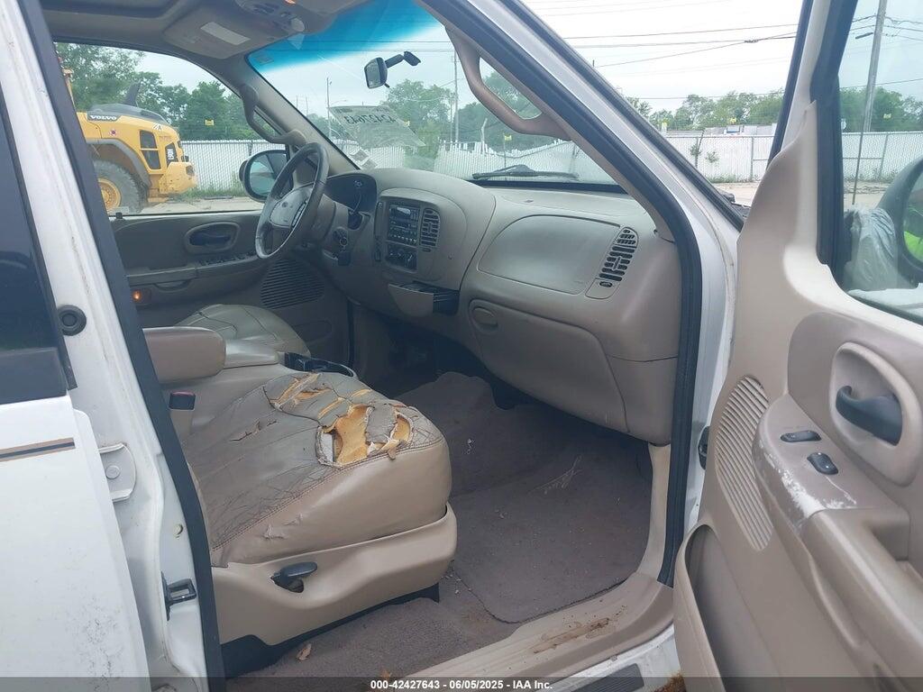 1FTRW08L51KD55403 2001 FORD F-150 photo no. 5