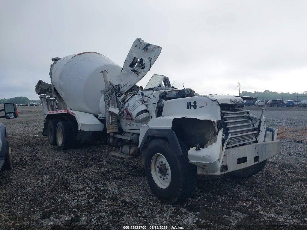 1995 MACK 600 1M2P267C5SM023616