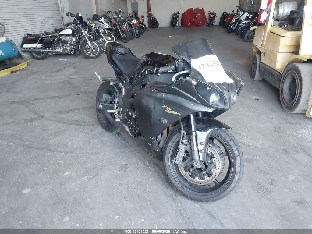 JYARN23Y8BA002142 2011 YAMAHA YZFR1 photo no. 1