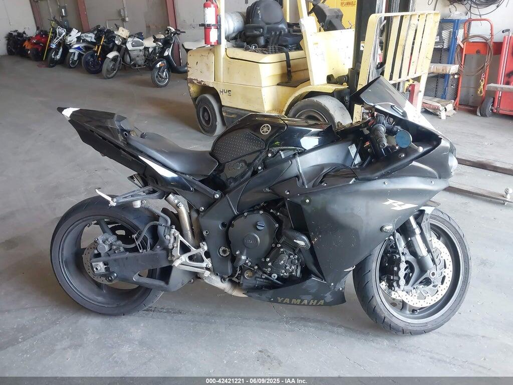 JYARN23Y8BA002142 2011 YAMAHA YZFR1 photo no. 11