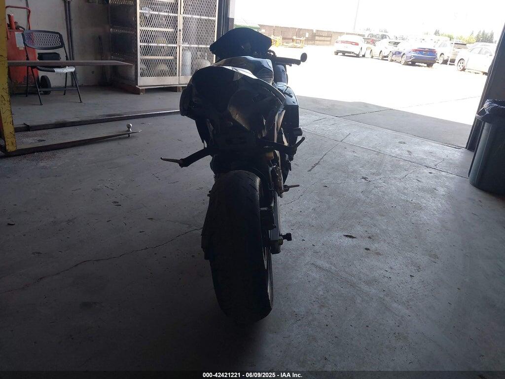 JYARN23Y8BA002142 2011 YAMAHA YZFR1 photo no. 6