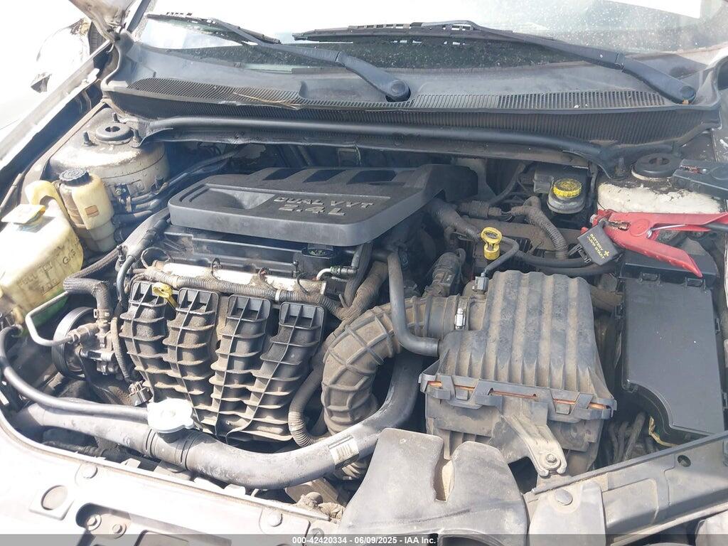 1C3BC4FB4BN562753 2011 CHRYSLER 200 photo no. 10