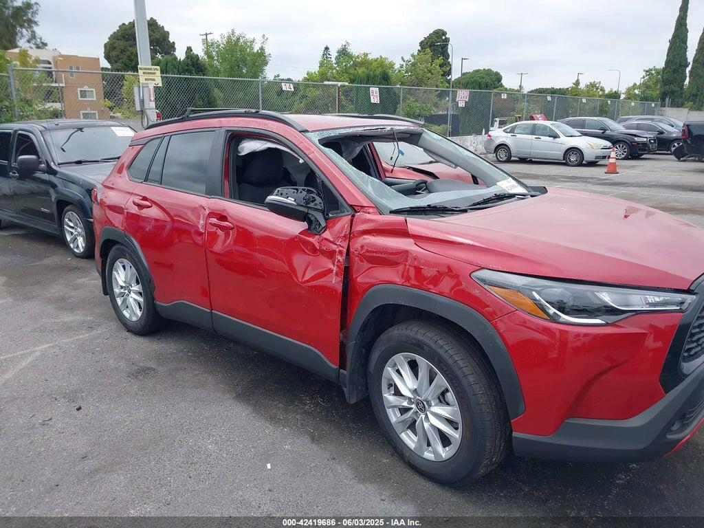7MUBAAAG2RV104982 2024 TOYOTA COROLLA CROSS photo no. 11