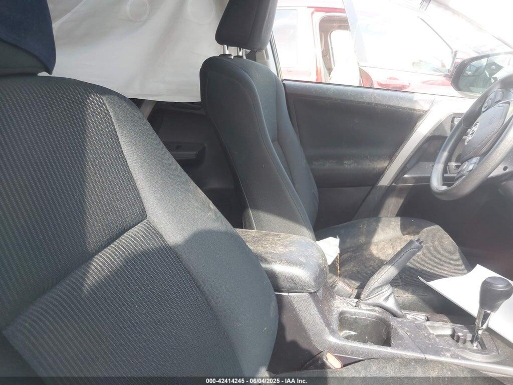 2T3BFREV6HW580393 2017 TOYOTA RAV4 photo no. 5
