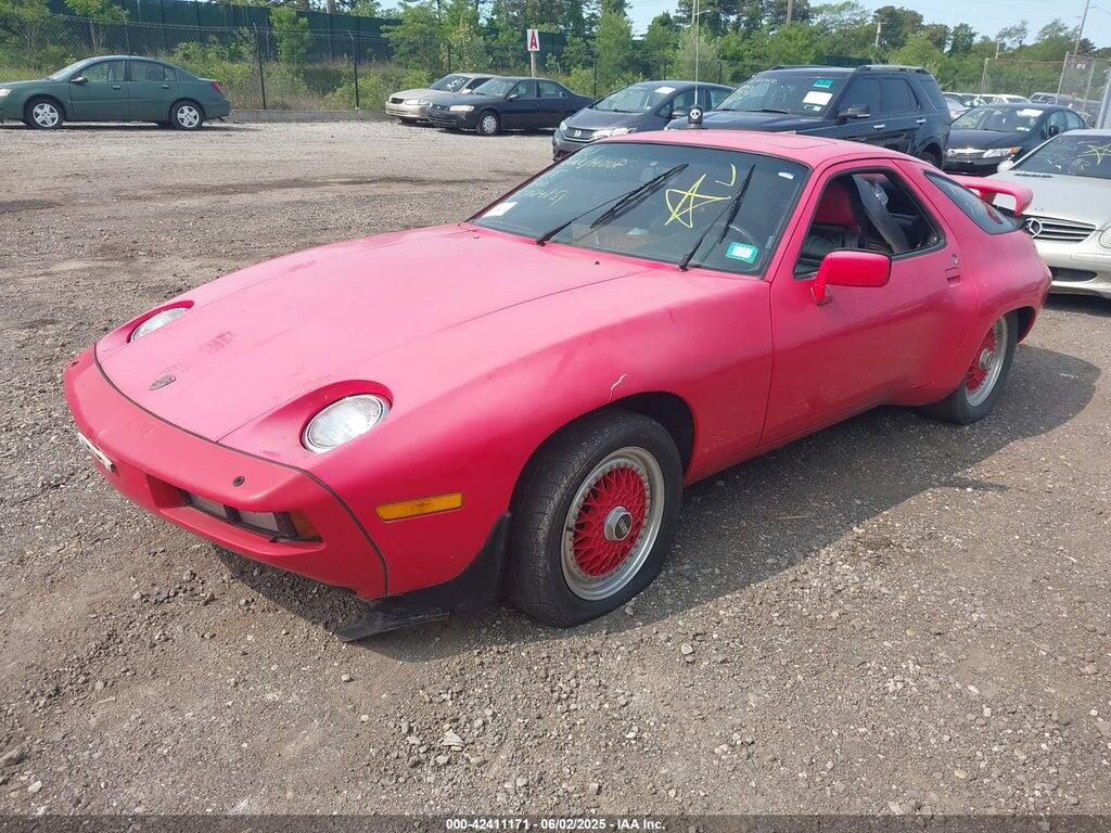 WP0JB0920DS861806 1983 PORSCHE 928 photo no. 2