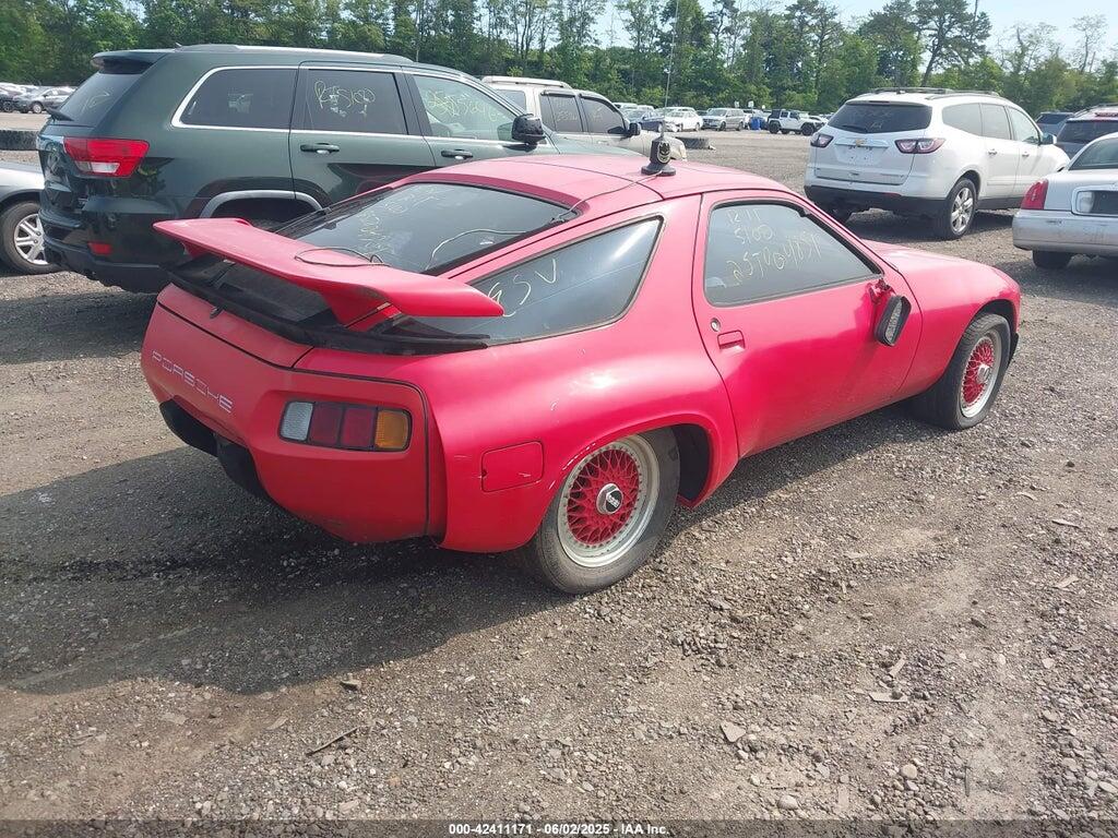 WP0JB0920DS861806 1983 PORSCHE 928 photo no. 4