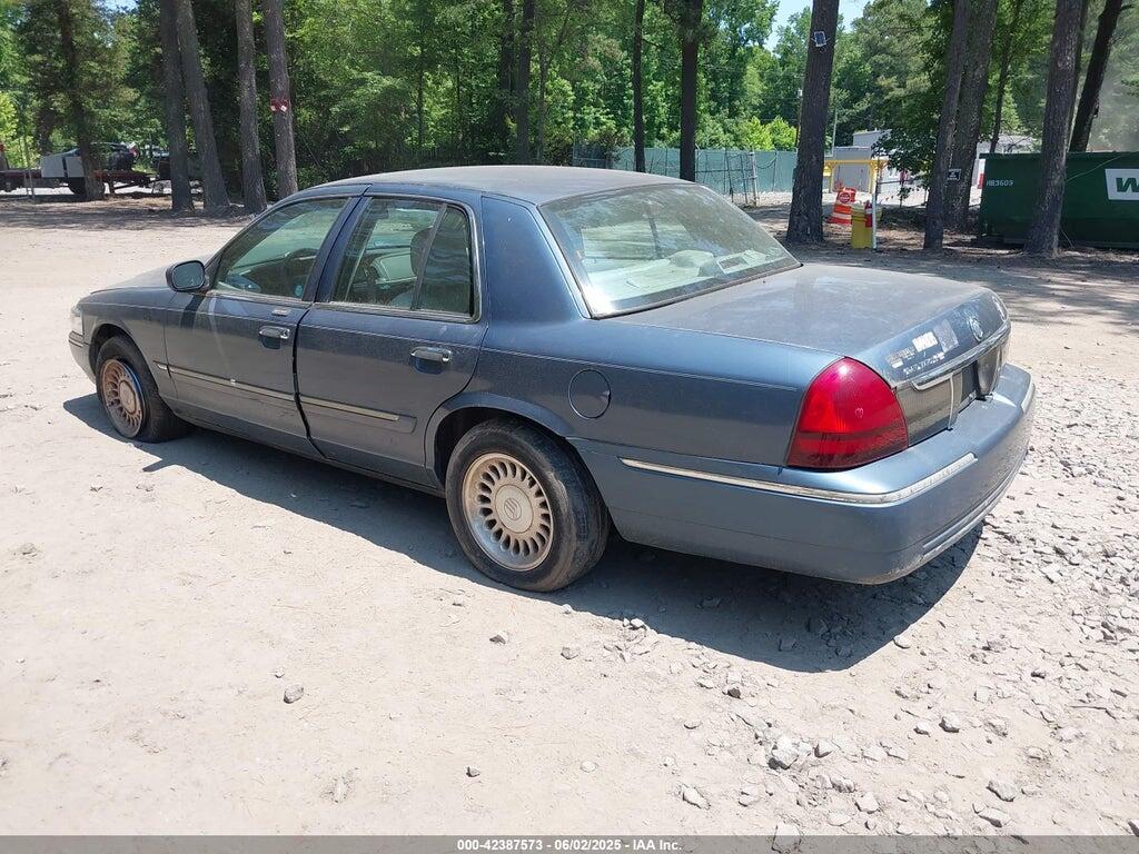 2MEFM74V88X603917 2008 MERCURY GRAND MARQUIS photo no. 3