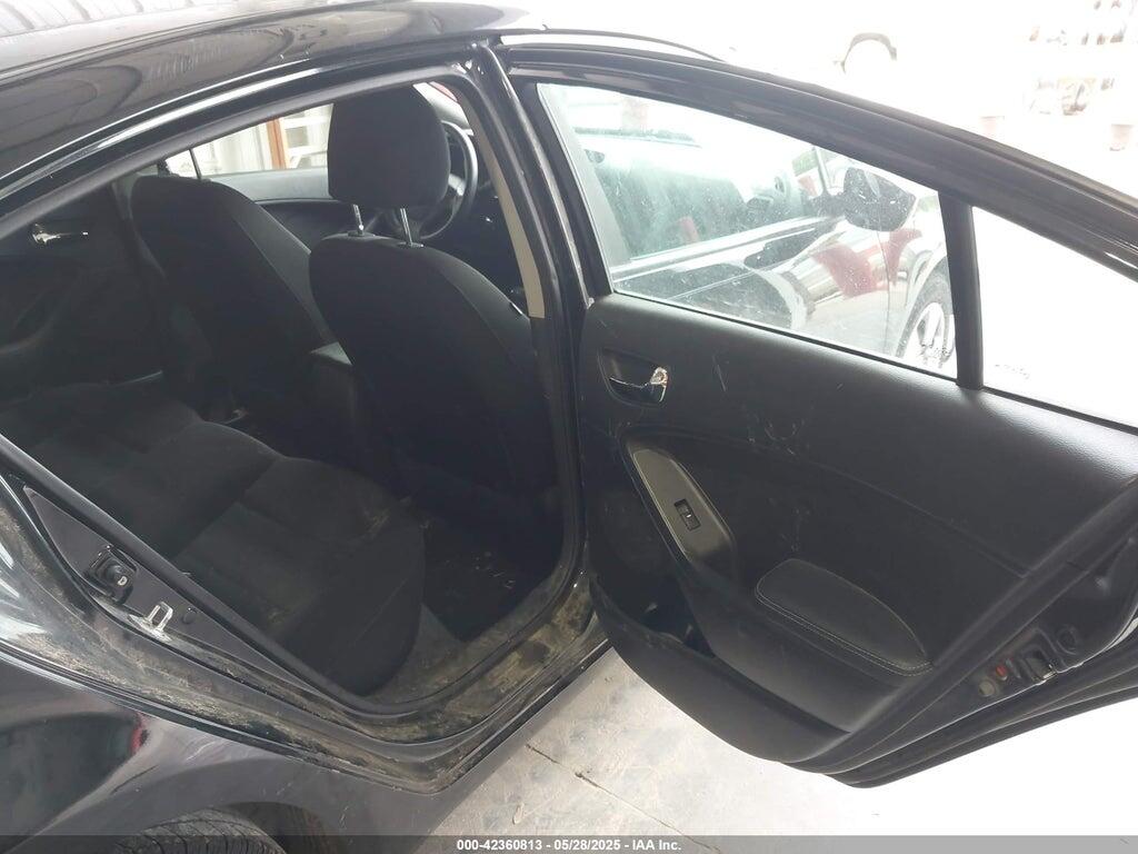 KNAFK4A61G5560702 2016 KIA FORTE photo no. 8