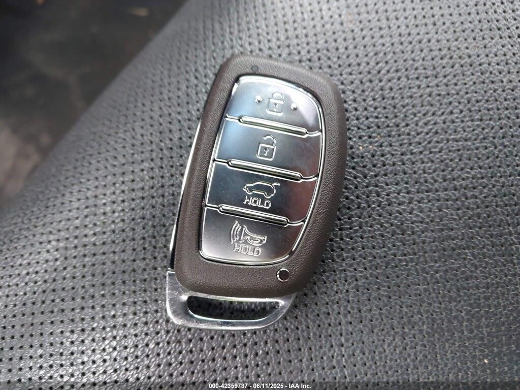 KM8J3CA26HU283291 2017 HYUNDAI TUCSON photo no. 11