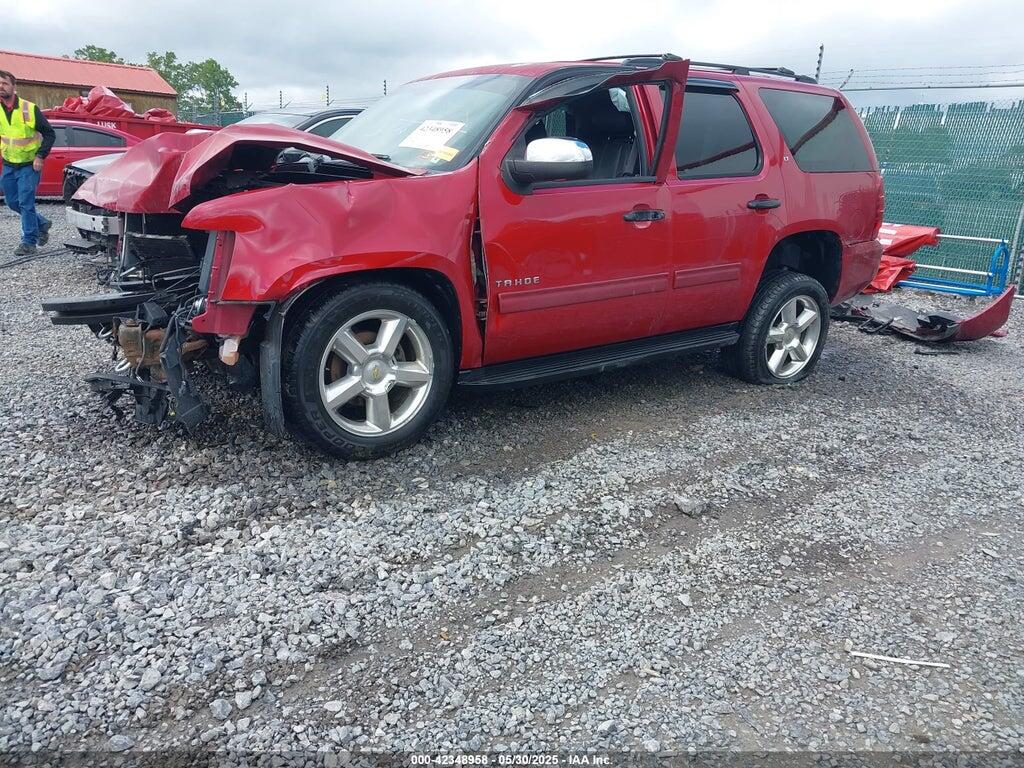 1GNSKBE09DR369536 2013 CHEVROLET TAHOE photo no. 2