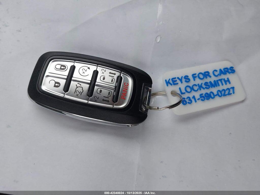 2C4RC1CGXNR102738 2022 CHRYSLER VOYAGER photo no. 11
