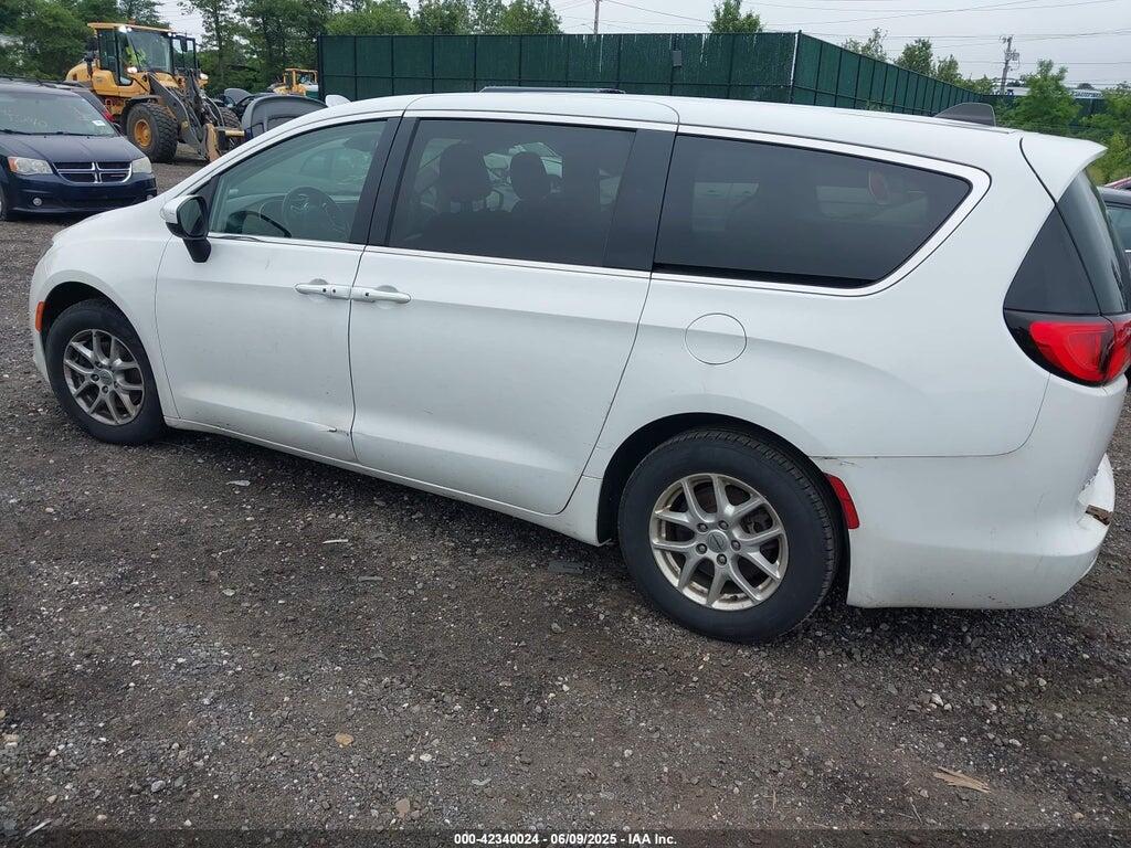 2C4RC1CGXNR102738 2022 CHRYSLER VOYAGER photo no. 3