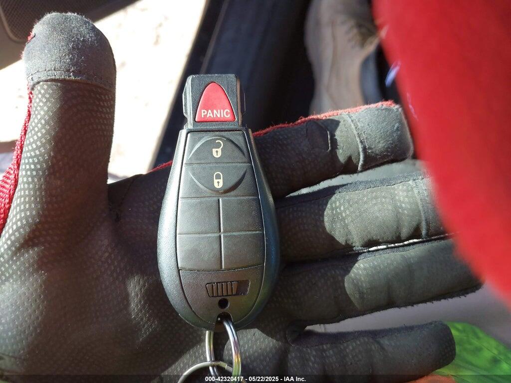 1C4PJLCB3KD248264 2019 JEEP CHEROKEE photo no. 11