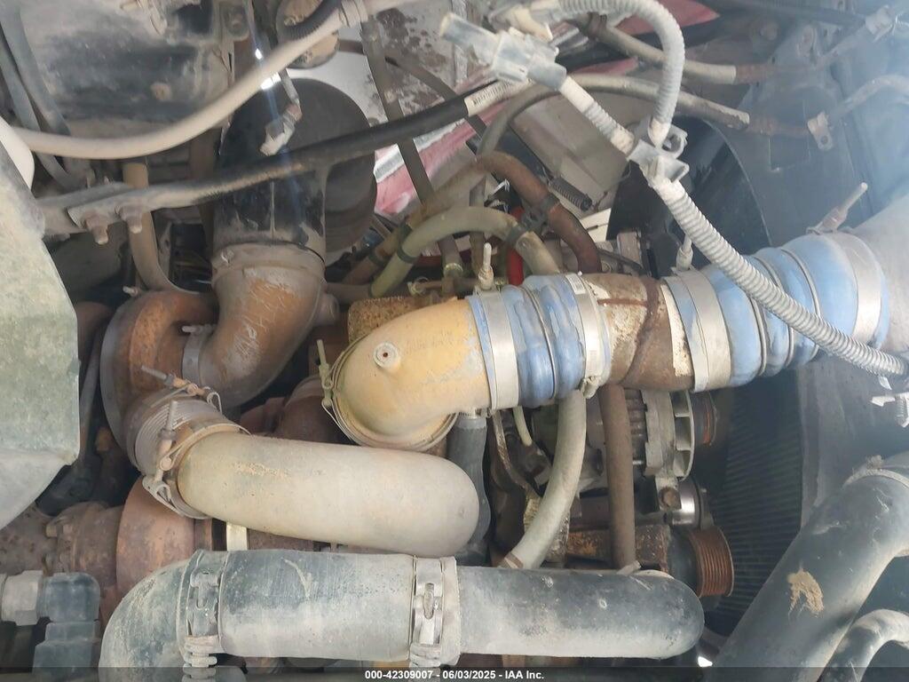 2FZHAZDE17AX82465 2007 STERLING TRUCK LT photo no. 10