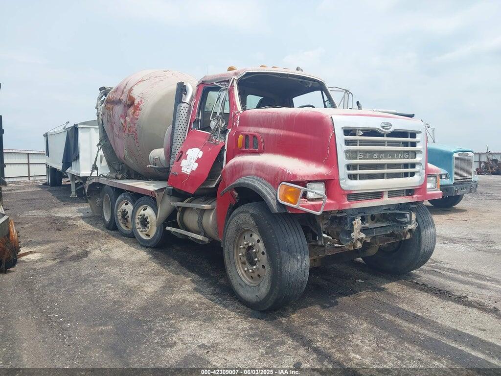 2FZHAZDE17AX82465 2007 STERLING TRUCK LT photo no. 2
