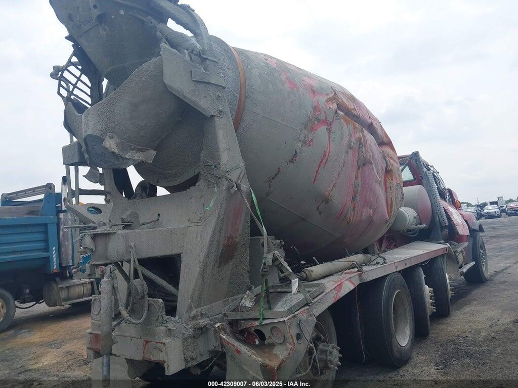 2FZHAZDE17AX82465 2007 STERLING TRUCK LT photo no. 4