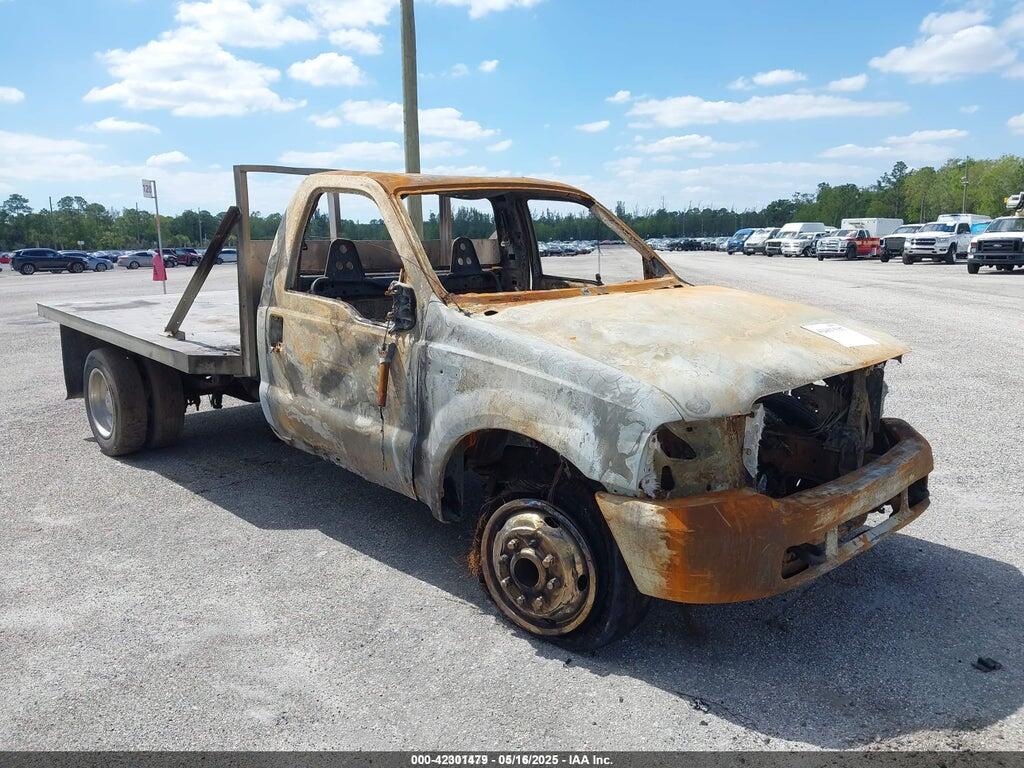 1FDXF46F5YEA12185 2000 FORD F-450 photo no. 2