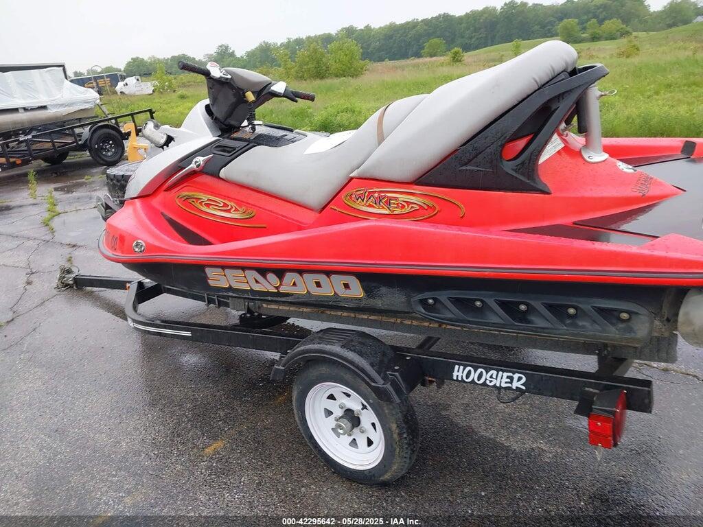 00000YDV13097B505 2005 SEADOO SEADOO photo no. 5