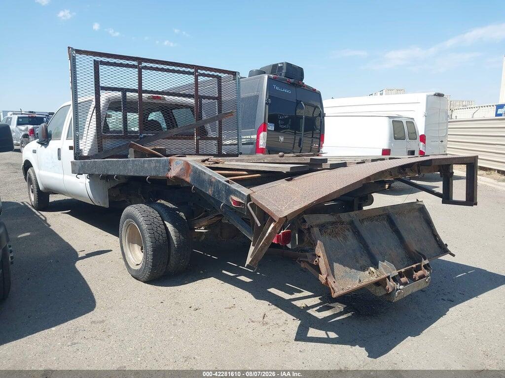 1FTSW30L13ED01046 2003 FORD F-350 photo no. 3