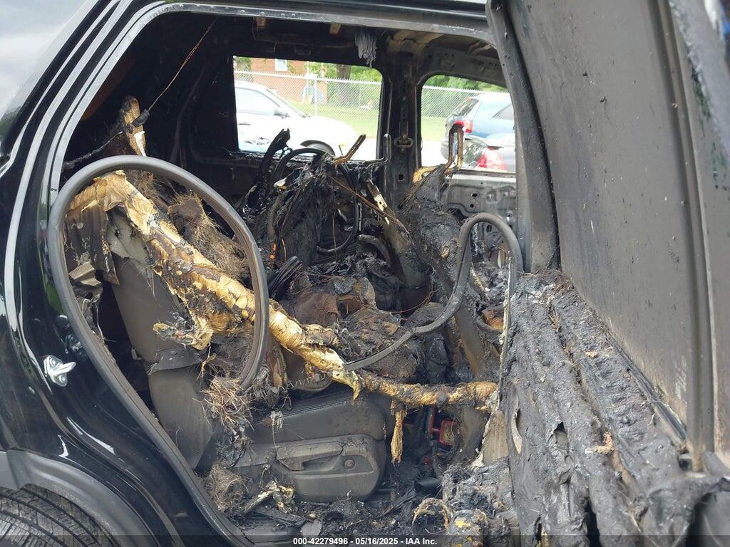 5FNYG1H48SB093852 2025 HONDA PILOT photo no. 8