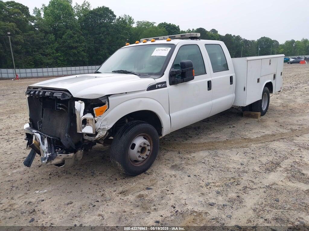 1FD8W3G61CEA30379 2012 FORD F-350 CHASSIS photo no. 2