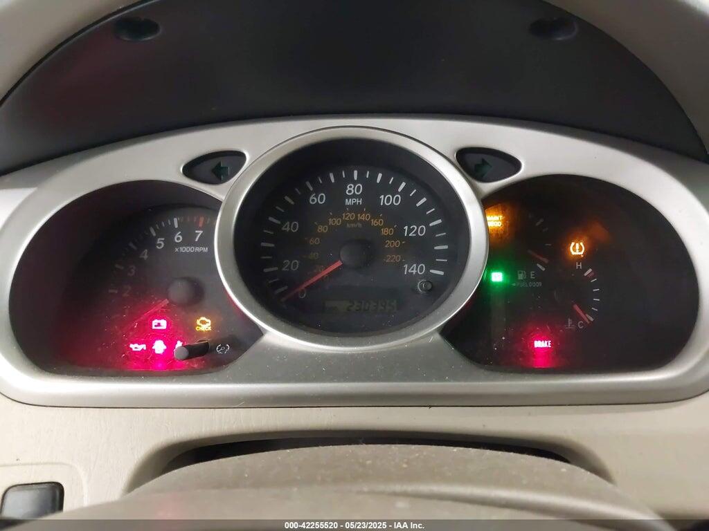 JTEDD21A840096308 2004 TOYOTA HIGHLANDER photo no. 7