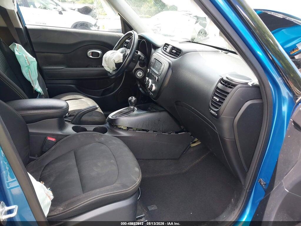 KNDJP3A51G7352615 2016 KIA SOUL photo no. 5