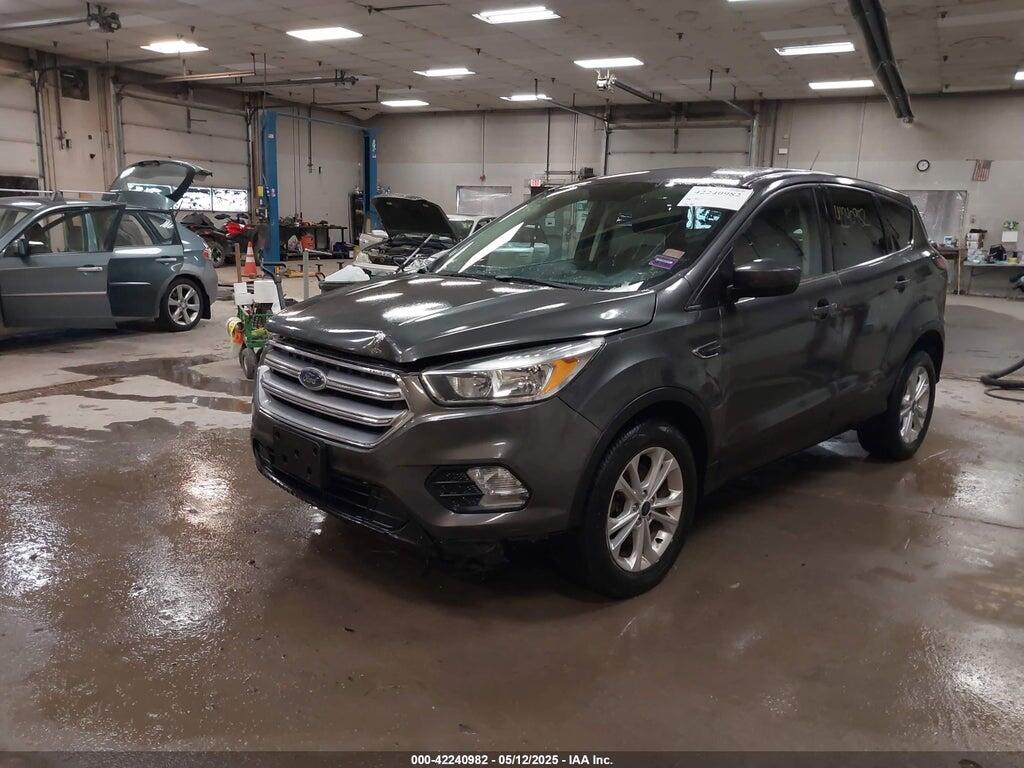 1FMCU9GD7HUC69966 2017 FORD ESCAPE photo no. 2