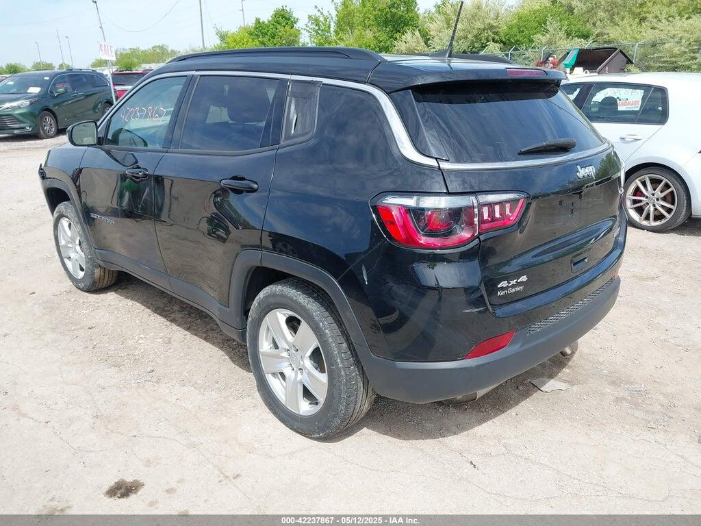 3C4NJDBB8NT132250 2022 JEEP COMPASS photo no. 3