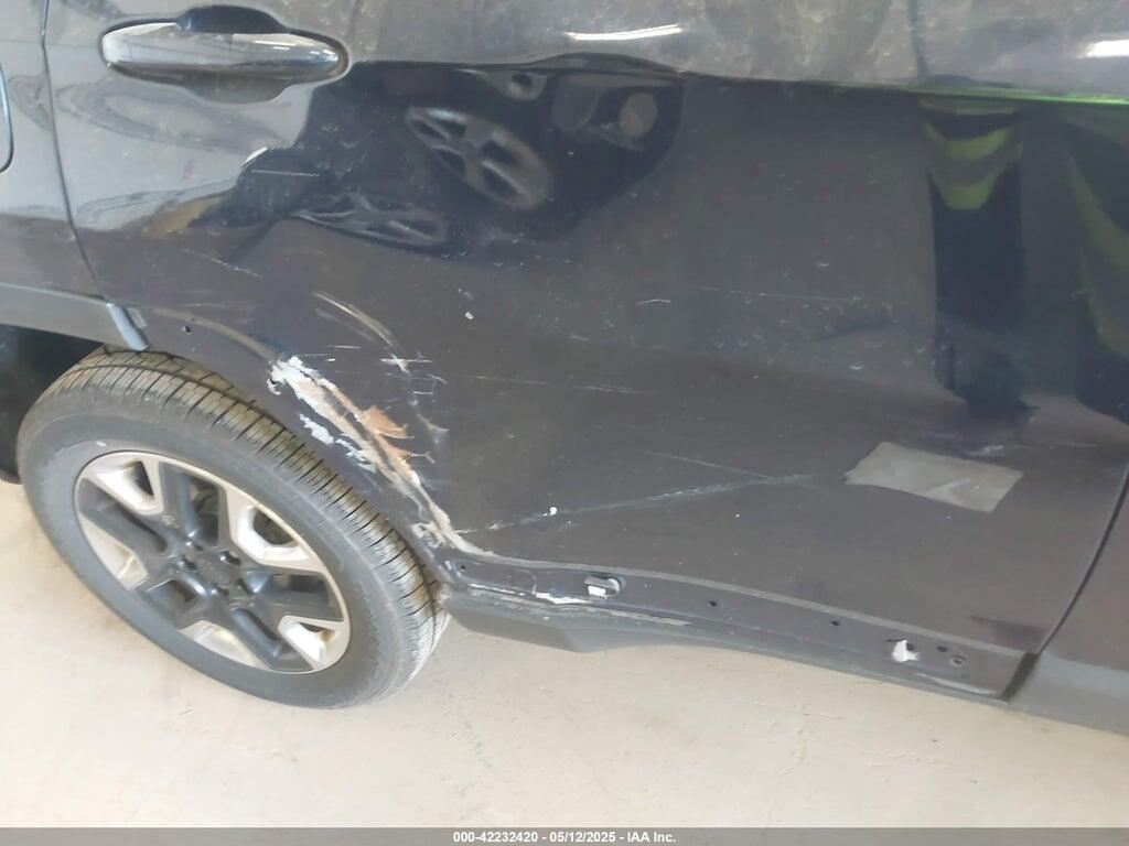 3C4NJDDBXJT174653 2018 JEEP COMPASS photo no. 6