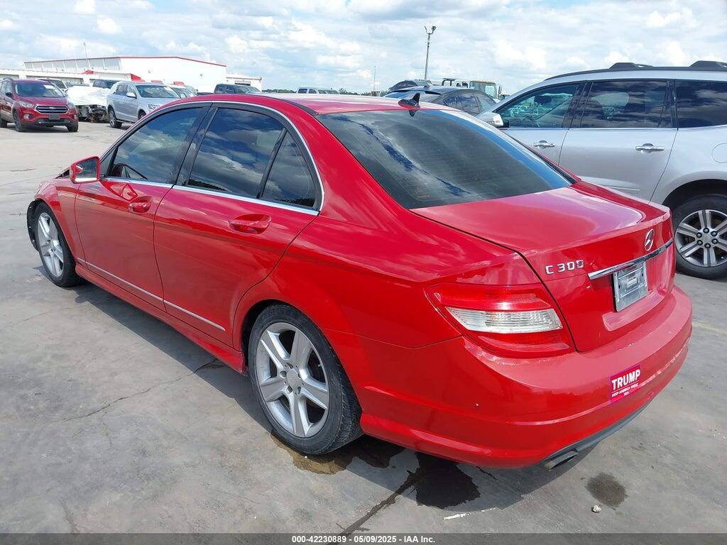 WDDGF5EB1AF431858 2010 MERCEDES-BENZ C 300 photo no. 3