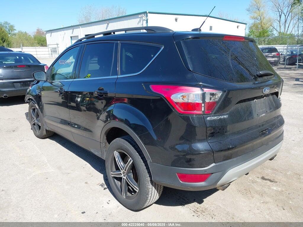 1FMCU0GD2HUC54061 2017 FORD ESCAPE photo no. 3