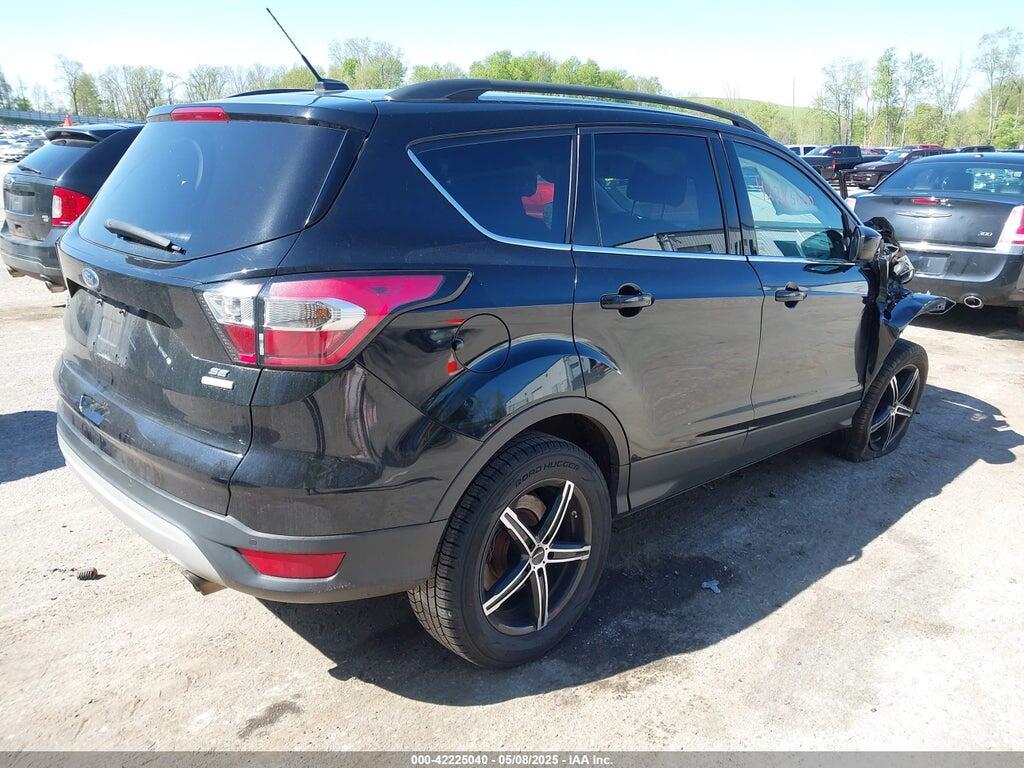 1FMCU0GD2HUC54061 2017 FORD ESCAPE photo no. 4
