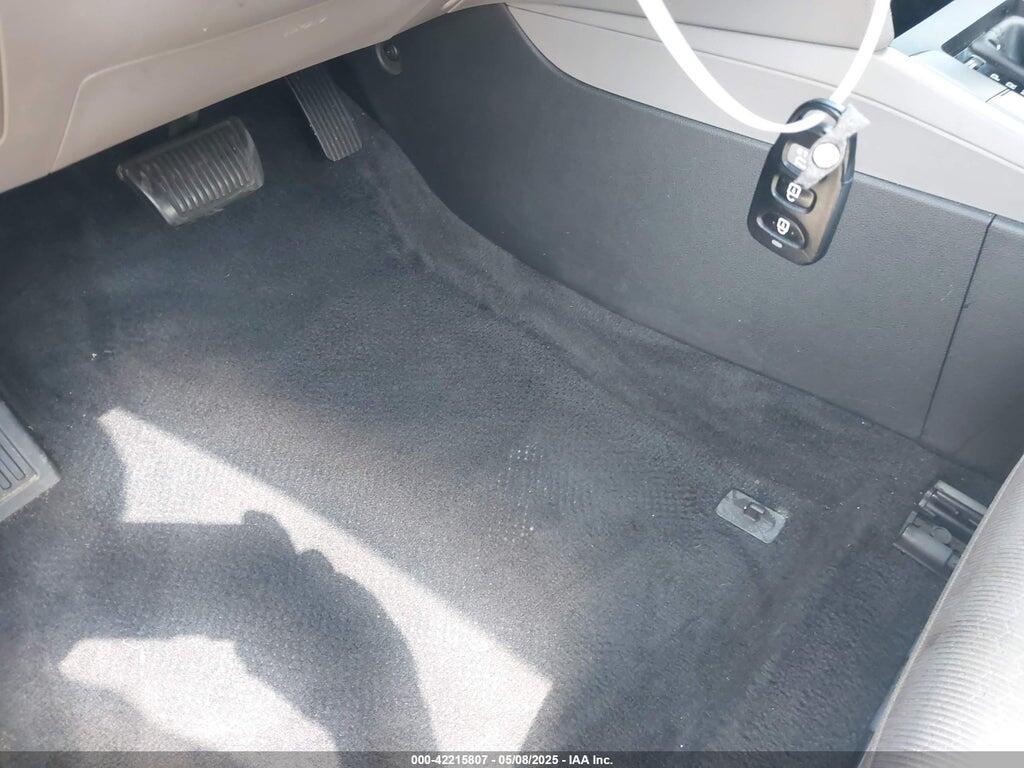 KMHD74LF2HU166184 2017 HYUNDAI ELANTRA photo no. 11