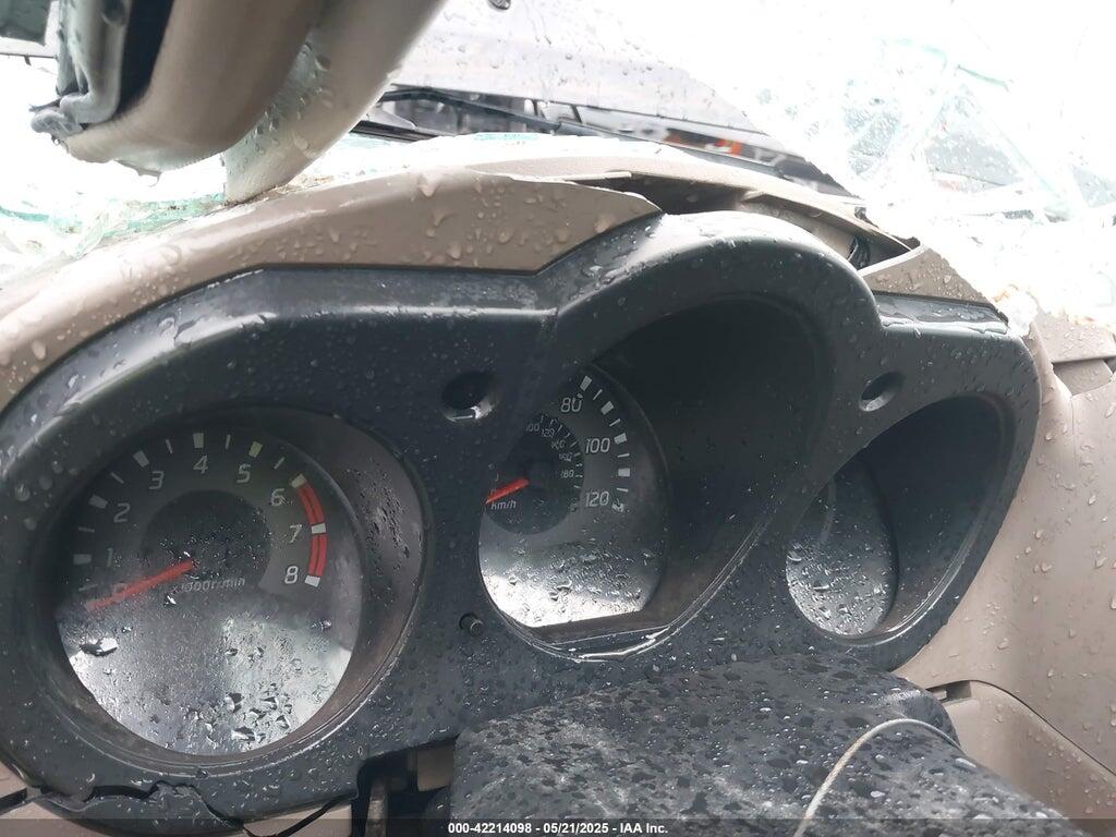 1N6ED27T42C394929 2002 NISSAN FRONTIER photo no. 7