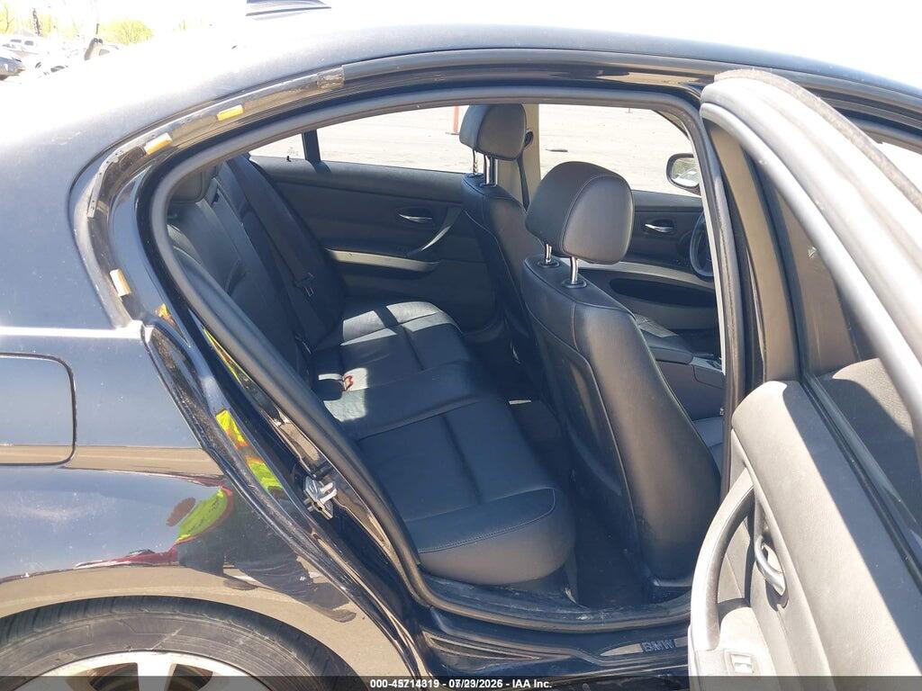 WBAPK7C5XBA772525 2011 BMW 328I photo no. 8