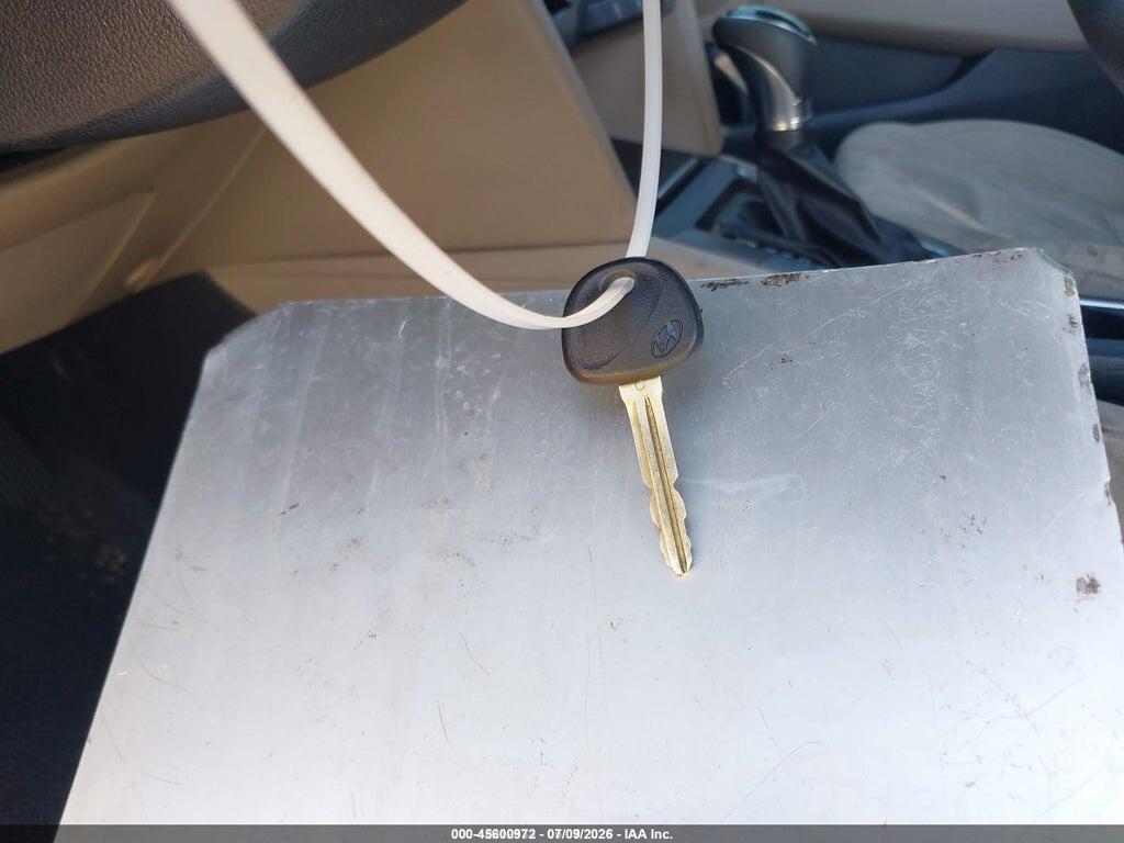KMHD74LF0HU307379 2017 HYUNDAI ELANTRA photo no. 11